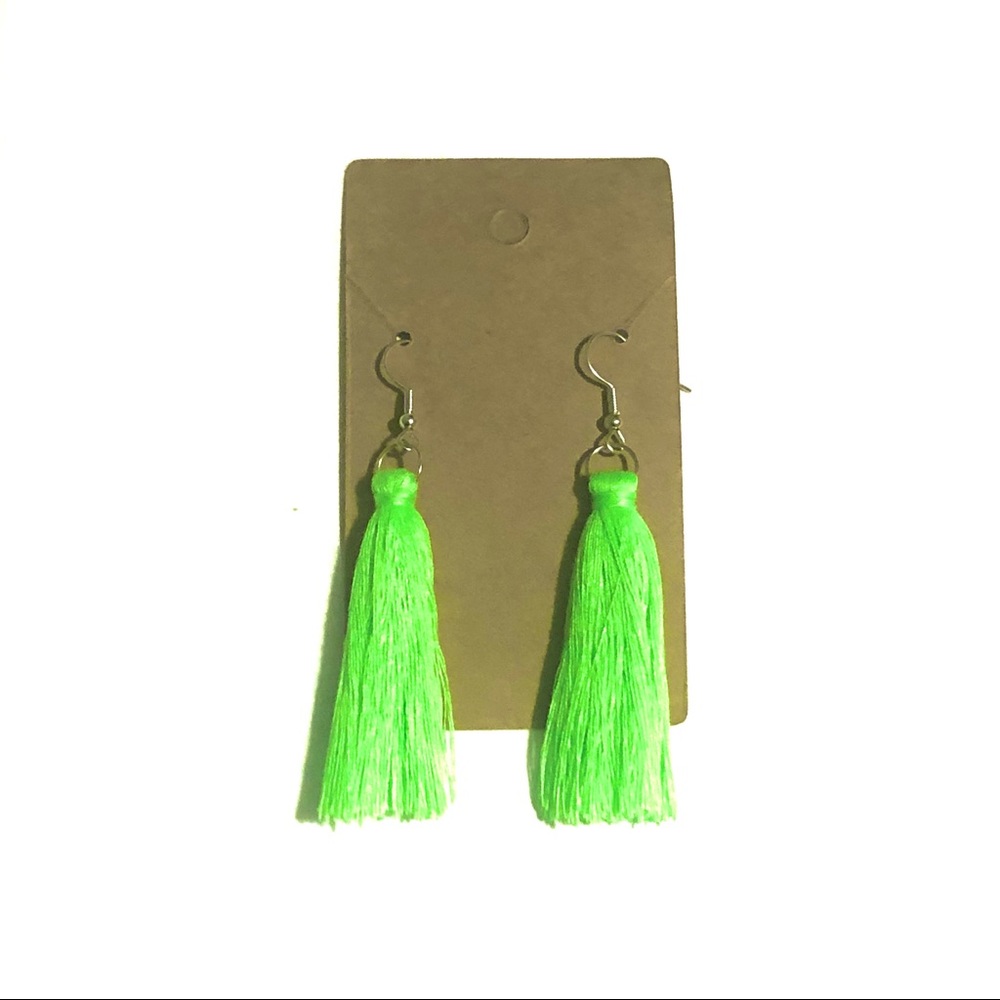 🦋 Handmade Neon Green Tassel Earrings 🦋 - Picture 2 of 8